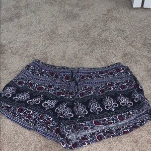 paisley patterned flowy shorts